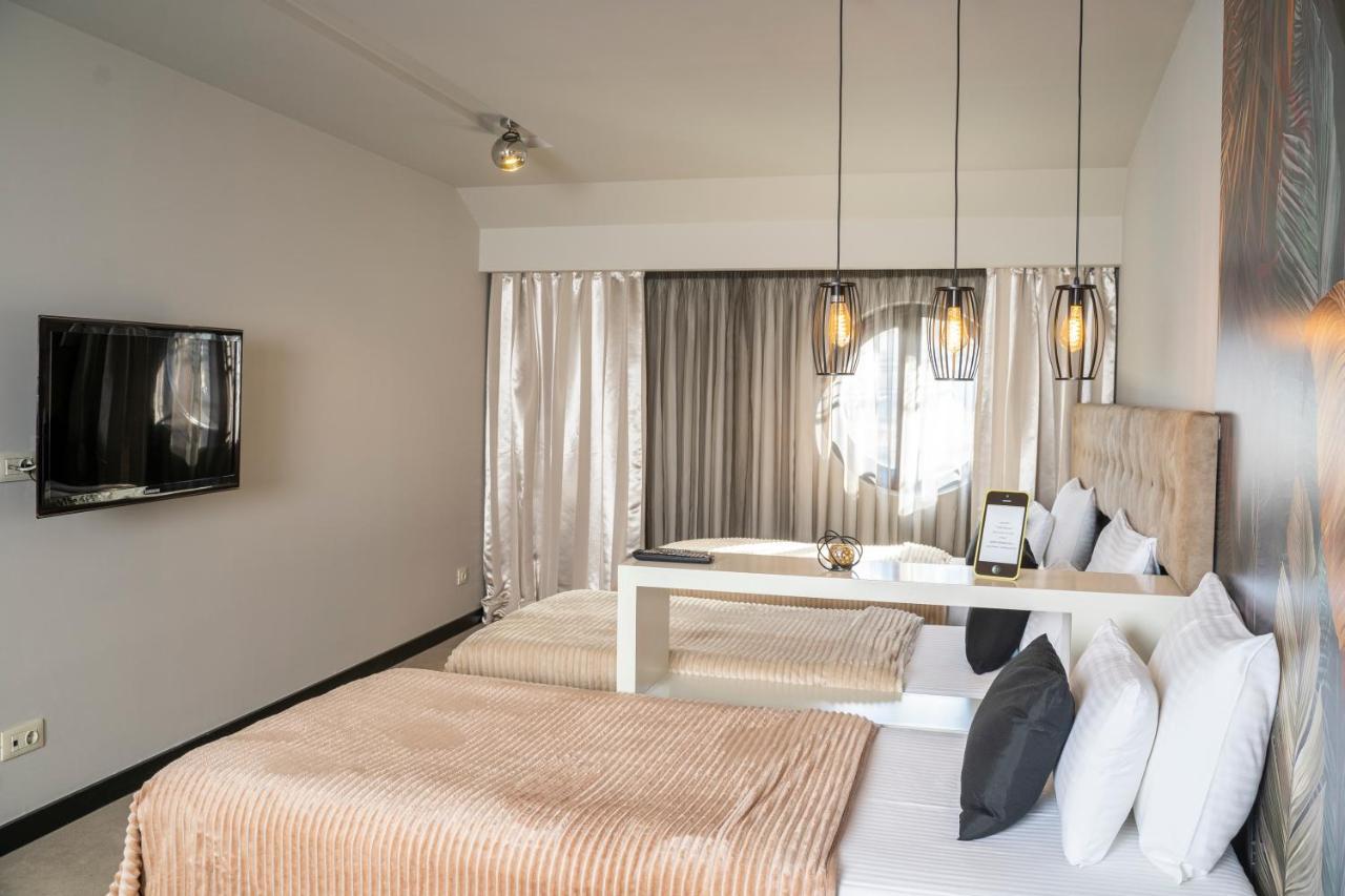 Akacija Luxury Suites Belgrad Exteriör bild